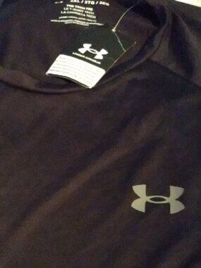 NWT Under Armour Tech Tee Mens 2XL Black Loose Fit Short Sleeve Athletic Shirt